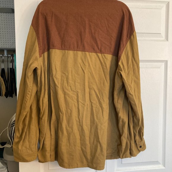 The Foundry Supply Co Button Down 2XLT Mens Big and Tall Tan Two Tone - Picture 3 of 3